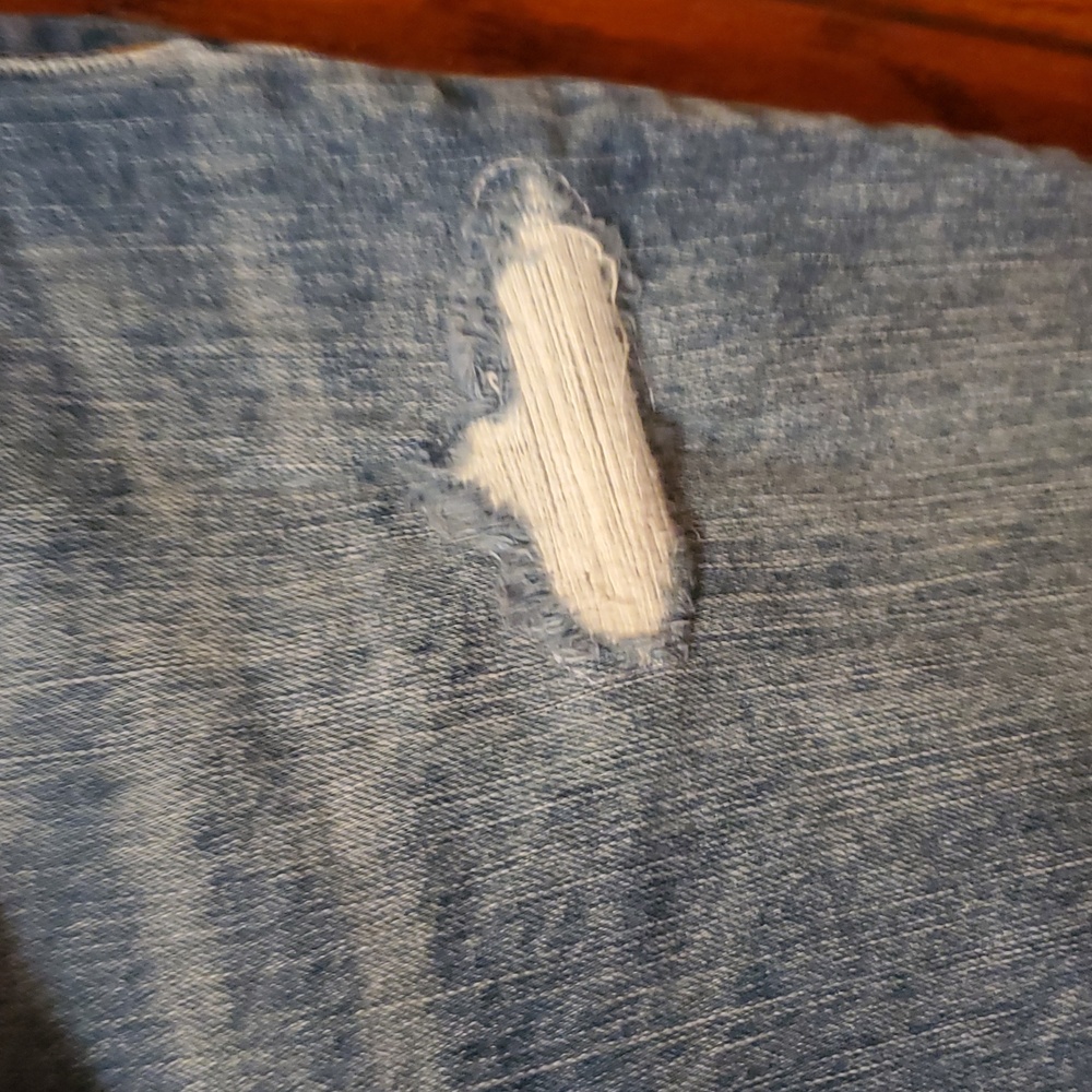 ❤️ 3 For $18 OLD NAVY Classic Blue Distressed Jeans Size 8 - Picture 7 of 12